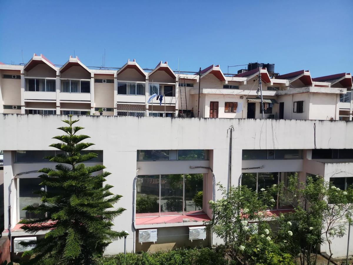 Kohima Hotel Japfu מראה חיצוני תמונה